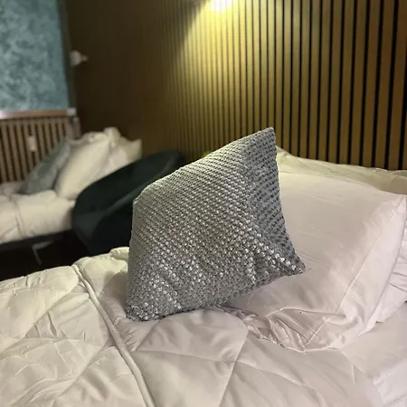 Bicocca Niguarda A 15min Dal Duomo Vendégház 4*
